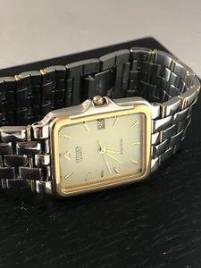 Seiko Stainless Steel And Gold Trim Watch For Man or Woman.Fits Up To 6.5” Wrist - Picture 1 of 12