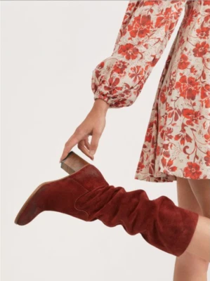 Nuevas botas holgadas Free People Cleo talla 7 precio de venta sugerido por el fabricante: $228 gamuza Foto 1 de 3