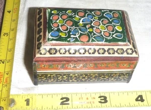 Micro-INLAID WOOD 2-Piece TRINKET/Jewelry BOX ~ 2 5/8"H x 1 7/8W x 1 1/2H - Picture 1 of 12