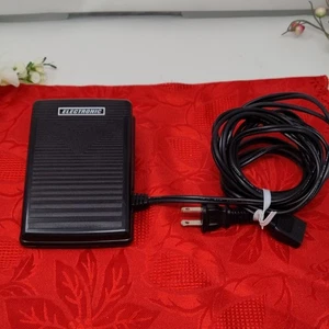 Iris Sewing Machine Foot Pedal Controller Model IR0001 Black - Picture 1 of 7