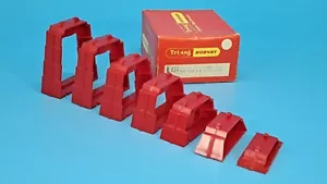 Tri-ang R.457 - OO Gauge - Set of 7 Inclined Piers For Super 4 & Series 3 Track - Picture 1 of 4