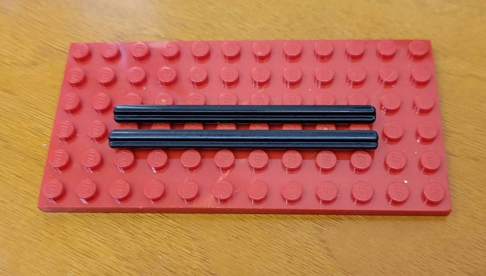 LEGO 2 x 3707 Technic asse 8 L nero - Immagine 1 di 1