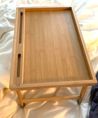 Bandeja Cama Mesa con Patas Plegables, Bandeja de Bambú para Desayuno Comida con Ranura para Medios NUEVO Foto 1 de 4