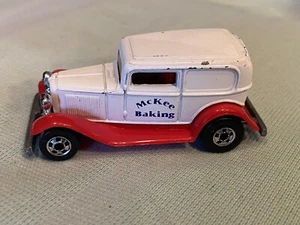 1988 Hot Wheel Die-Cast 1/64 Scale Little Debbie ( McKee Baking) - Picture 1 of 5