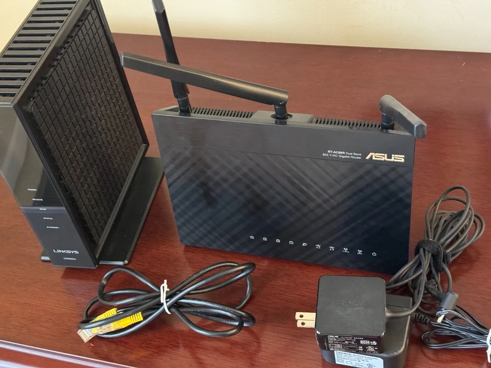 INTERNET bundle , ASUS RT-AC68R wifi router-LINKSYS CM3024 Modem-OOMA Telo, P&P - Image 1 of 4