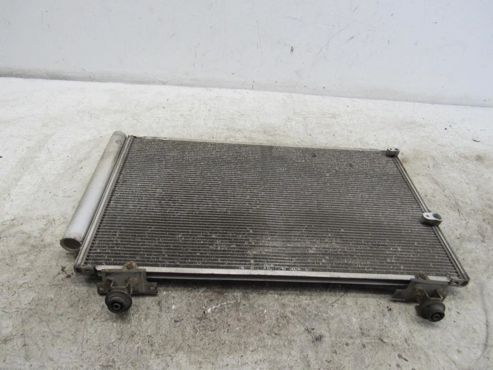 2004 2009 Toyota Prius hybrid ac air condition condenser assembly OEM - Image 1 of 4
