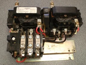 ARRANQUE INVERSO GENERAL ELECTRIC CR309C0** TALLA 1 27A 600AC 10 HP - Imagen 1 de 1