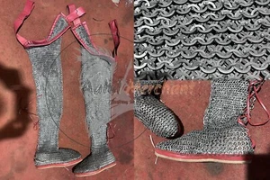Kettenhemd Chausses Leggings 8mm flach Ring Kuppel genietet mit Schuhen / Beinschutz - Bild 1 von 13