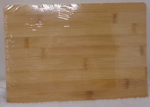 2-Sided Wood Cutting Board (NEW) - Picture 1 of 3