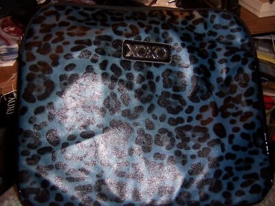 NUEVO CON ETIQUETAS XOXO Azul/Negro Animal Print 13" Poliéster Estuche para Laptop Foto 1 de 4