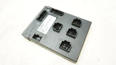 Módulo de controle de fonte de alimentação integrada 2012 - 2014 C7 AUDI A6 - Imagem 1 de 2