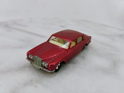 LESNEY MATCHBOX Nº24 ROLLS ROYCE SILVER SHADOW ROJO Foto 1 de 4