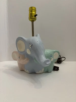 Винтажная детская лампа Tot Line со слоном - Изображение 1 из 4