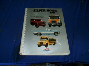 Chevrolet Truck Silber Buch 1974 - Bild 1 von 3
