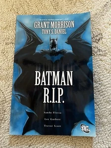 Batman R.I.P. Book DC Comics Grant Morrison Batman RIP Soft Cover - Picture 1 of 3
