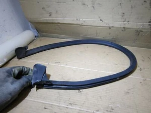 Peugeot 206 CC 1.6 Tailgate hatch trunk Boot lid upper rubber seal lid mounted  - Picture 1 of 5