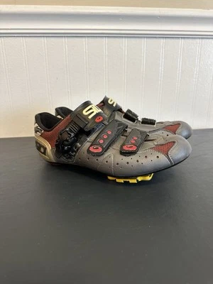Zapatos de ciclismo Sidi Genius talla 7 de compuesto de carbono Foto 1 de 4