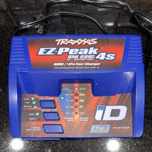 Traxxas 2981 EZ-Peak Plus 4s 8 Amp LiPo NiMH Battery Charger w/ iD Detection - Picture 1 of 4