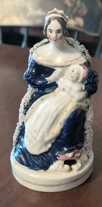 Queen Victorian & Child Antique English Staffordshire Pottery Figure 19th Cent - Picture 1 of 11