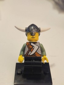 LEGO Minifigure Vik002 Viking Warrior From Set 7016 Retired Rare!