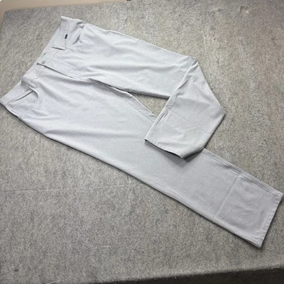 Pantalones de golf Travis Mathew abiertos a cerrar 2,0 5 bolsillos para hombre 40 x 33 grises elásticos Foto 1 de 4
