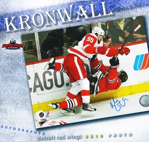 NIKLAS KRONWALL Autographed Detroit Red Wings 8x10 Photo - 70428 - Picture 1 of 2