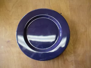 Waechtersbach España COLORES SÓLIDOS VIOLETA Borde Plato de Ensalada 9" 1 ea 6 disponible - Imagen 1 de 10
