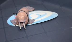 SCHLEICH WALRUS #16080 New Without Tags Free Shipping - Picture 1 of 7