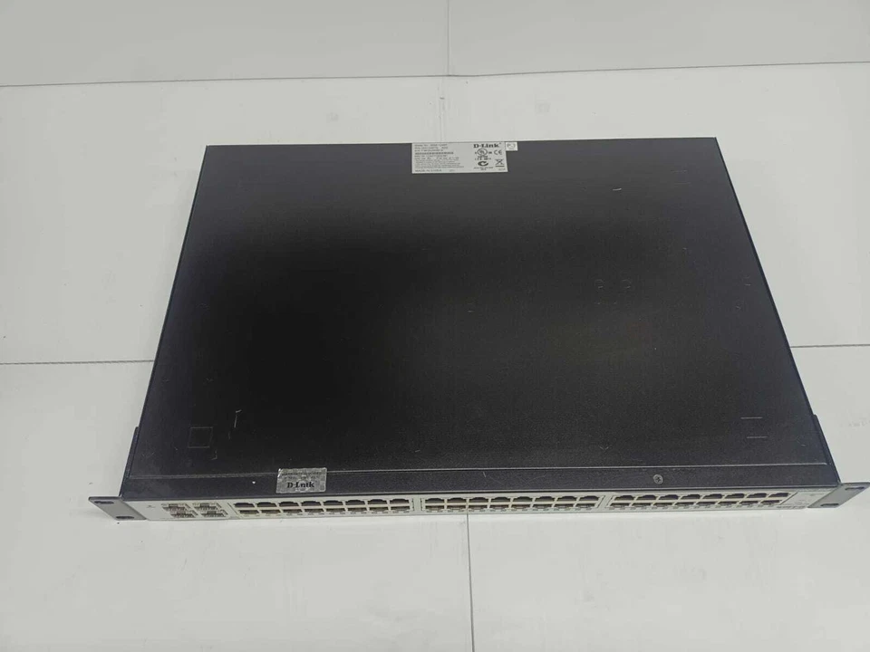 D-Link DGS-1248T Web Smart 48-Port 10/100/1000 Gigabit Switch + 4-Port Combo SPF - Image 1 of 2