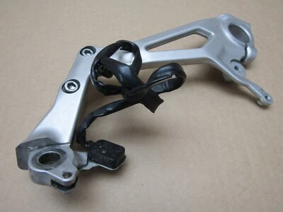 Ducati Panigale V4S 2018 12,594 miles left riders footrest hanger (12776) - Imagem 1 de 4