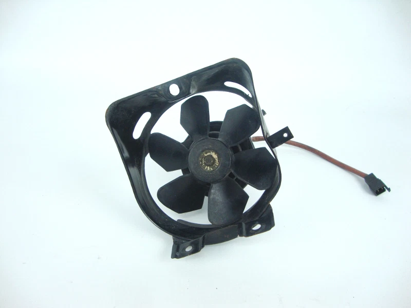 VENTOLA RADIATORE HONDA VF 1000 F 1984 SC15  Radiator Fan COOLING interceptor Foto 1 de 1