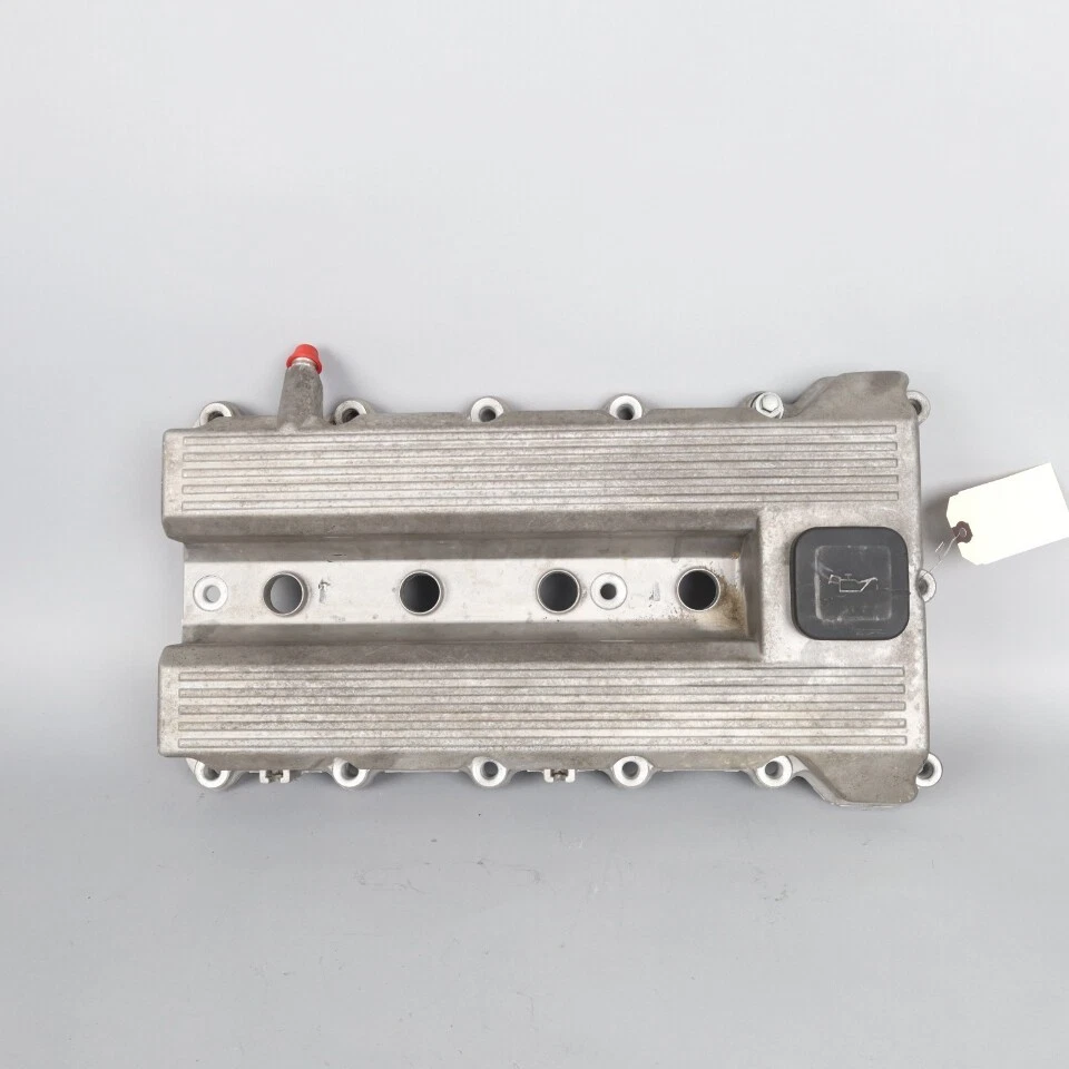 1996-1999 BMW 318i Z3 1.9 Engine Valve Cover 11121247827 OEM Used - Image 1 of 4