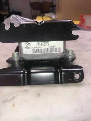 BMW 325i 2001-2006 bajo conductor alfombra delantera módulo soporte sensor clúster b1 Foto 1 de 4