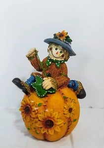 Scarecrow Table Decor Figurine Fall Figurine Decoration NWOB - Picture 1 of 3