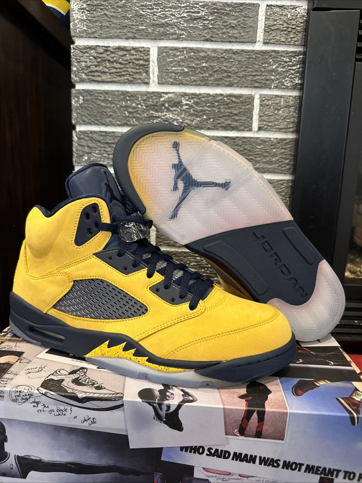 Air Jordan 5 Retro SP Michigan 2019 talla 13 CQ9541-704. Nuevo con defecto Foto 1 de 4