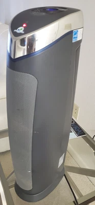 空气净化器-Germ Guardian AC4825E 3 合 1 UV-C 灯带 True Hepa 过滤器黑色 — 第 1/4 张图片