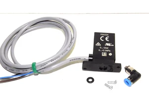 Festo Piezoresistive Vacuum Switch SPAE-V1R-F-PNLK-2.5K - Picture 1 of 3