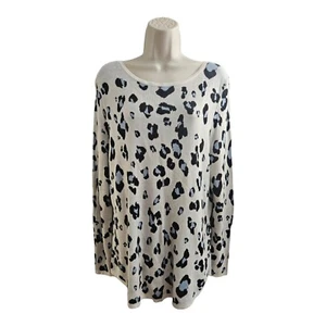 Suéter Top Suave Manga Larga Azul Crema Estampado Animal Chico's Cheetah XL Talla 3 - Imagen 1 de 11
