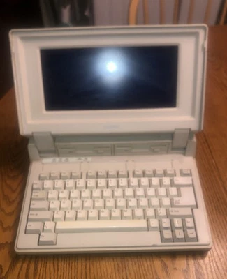 Computadora personal Tandy 1400 FD 25-3501 sin cable de alimentación ¡sin probar PARA REPUESTOS! Foto 1 de 4