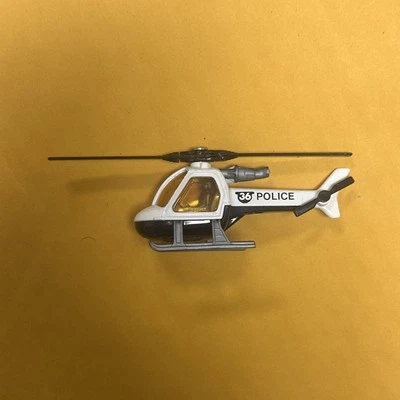 Matchbox 1982 Helicopter 1:110 White Diecast Police Helo USED NM Cond - Image 1 of 3