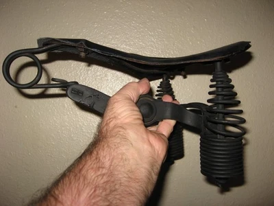 Sillín de resorte largo antes de la guerra. Foto 1 de 4