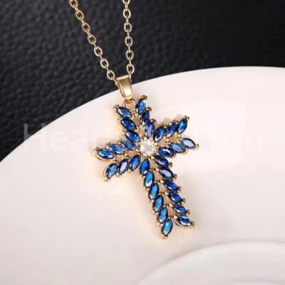 Colgante Cruz Jesús Zafiro Azul Simulado Marquesa 3ct Chapado en Oro Amarillo 14K Foto 1 de 4