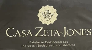CASA ZETA JONES EMBROIDERED QUILT & SHAM SET COLOR OLD PINK, NEW IN BOX. - Picture 1 of 4