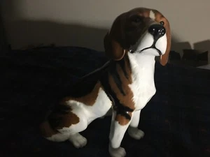BESWICK BEAGLE NO:2300 BY ALBERT HALLAM 1969-1983 FIRESIDE DOG ( CLEARANCE) - Picture 1 of 5