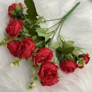 Caprichosas telas de tela con flores nórdicas con peonías estrelladas - Imagen 1 de 31