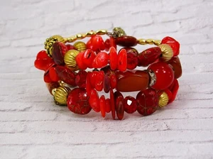 Red color stretch coil bracelet with gold and wood beads, shell, glass beads New - Picture 1 of 8