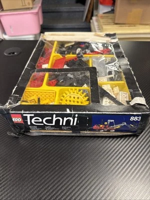 Lego Technic 8837 Pneumatic Excavator Pneumatic Bagger - Bild 1 von 4