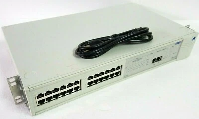 3Com 3C16950 24 Port Superstack II Switch 1100 with Power Cord - Image 1 of 4