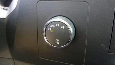 Conjunto de palanca de cambios de transmisión automática usado se adapta a: Chevrolet Silverado 2008 Foto 1 de 4