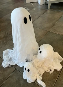 Pottery Barn Lit Hanging Ghosts Halloween  set 3 New - Picture 1 of 2